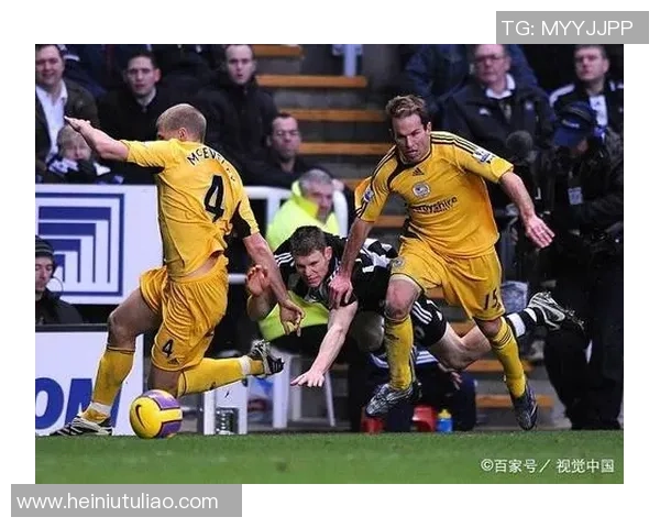 查尔顿球队迎战德比郡争夺英冠联赛关键三分的激烈对决