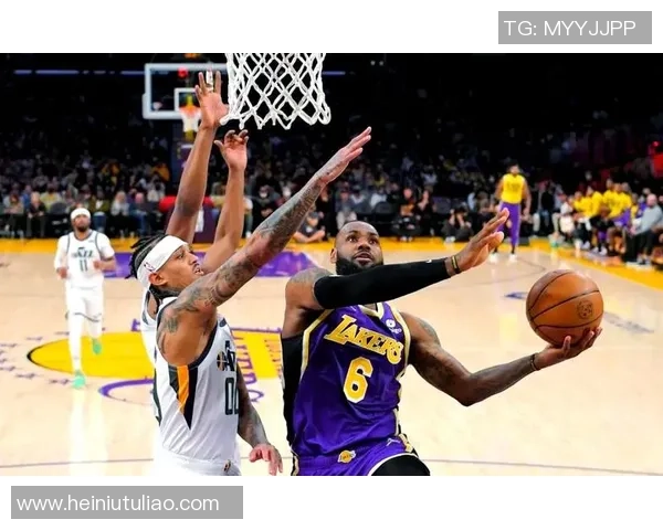 湖人对阵爵士精彩回顾与赛季展望分析